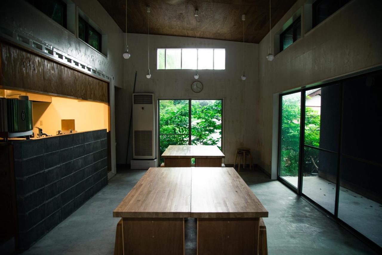 山の中の一棟貸切宿 五番地 Nambu (Yamanashi) Екстериор снимка